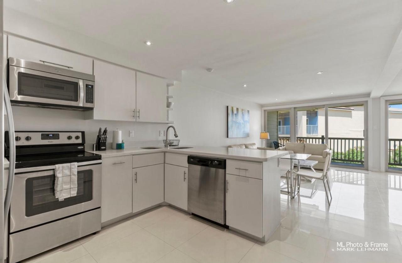 Ocean Breeze Retreat 2Bed 2Bath, Heated Pool! Apartment เซาท์ปาเดรไอส์แลนด์ ภายนอก รูปภาพ