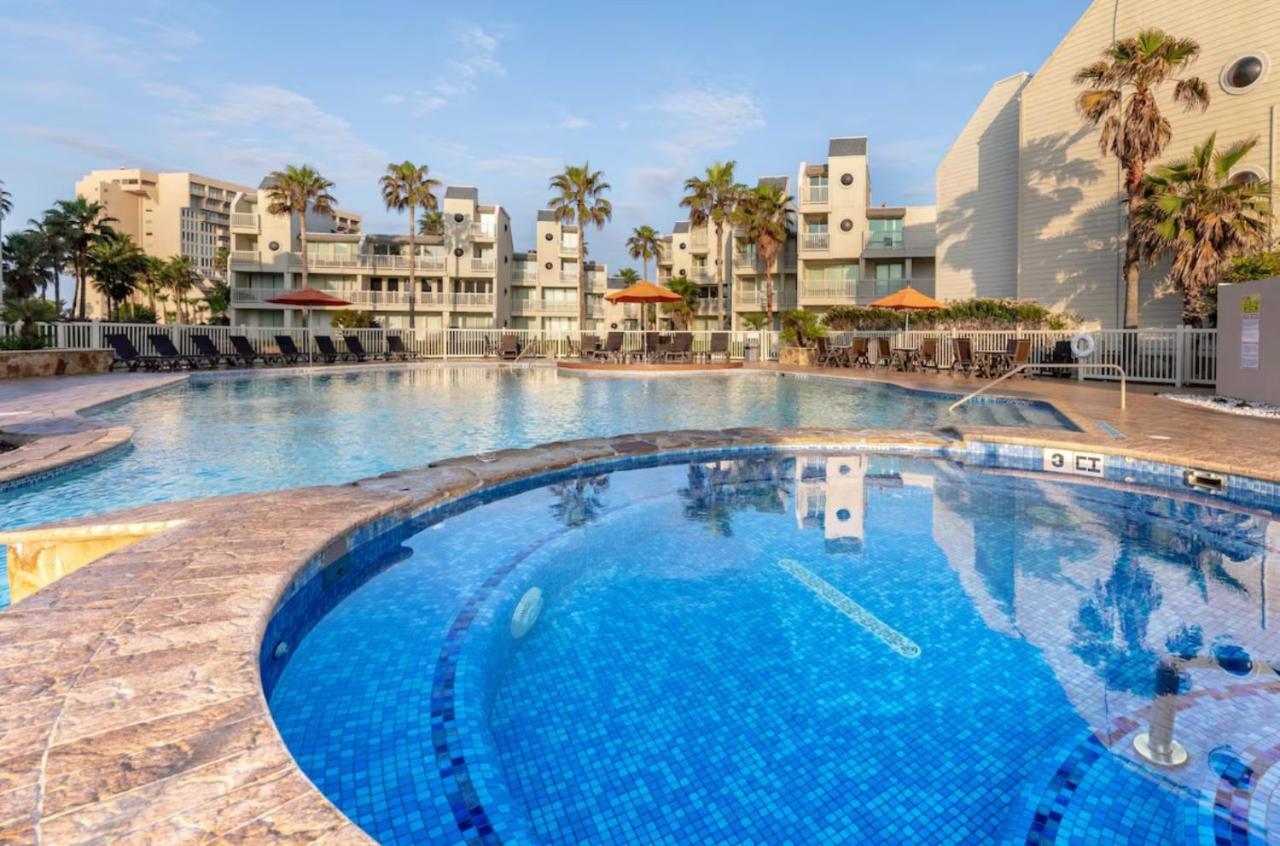 Ocean Breeze Retreat 2Bed 2Bath, Heated Pool! Apartment เซาท์ปาเดรไอส์แลนด์ ภายนอก รูปภาพ